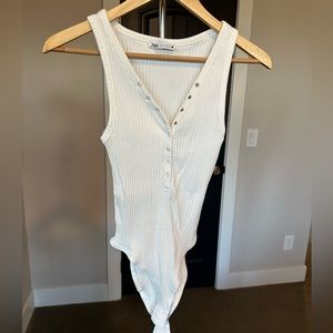 NEW Zara Ribbed White Body Suit Size Small
